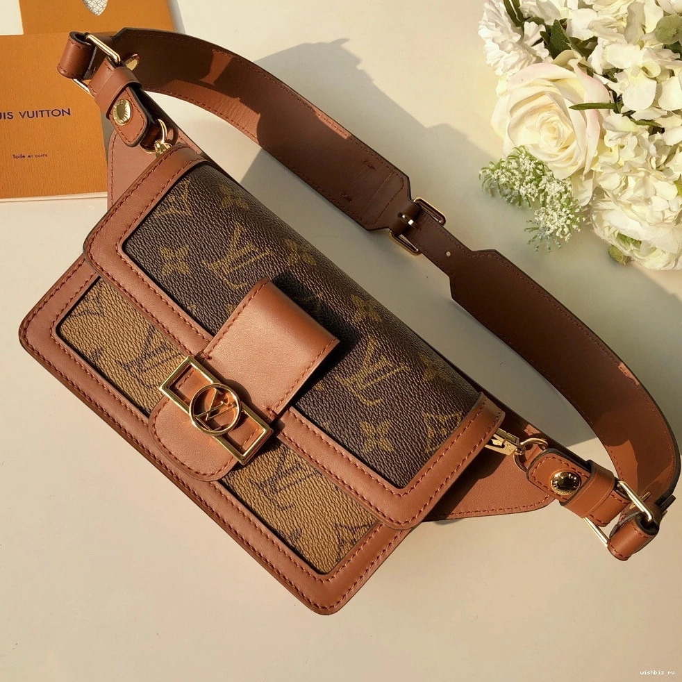 WIS Belt Vuitton Spring Louis Bag（2019 Show） 1008